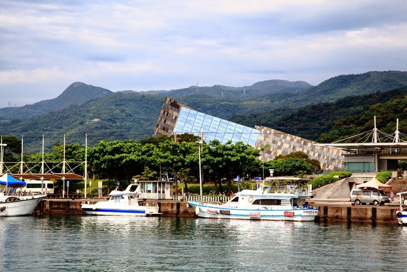 宜蘭 龜山島遊艇繞島、登島上小百岳401高地 (2014.05.08)